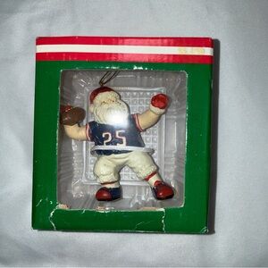 Vintage NY Giants Santa is on Your Team Ornament